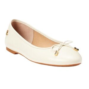 Lauren Ralph Lauren | Jayna Flats in Soft Nappa Leather in Cream
